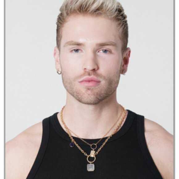 Classic Minimalist 2 Layer Gold Chain Necklace for men and women - Picture 2 of 2